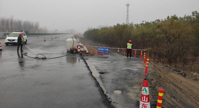 路面防污染，我们在行动