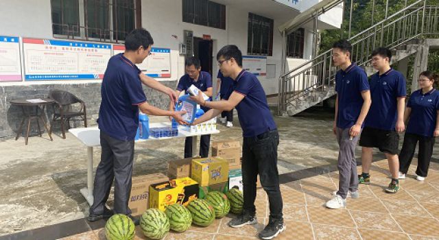 炎炎夏日送清凉、丝丝关怀暖人心-四川九绵工地“夏送清凉”员工关爱行动活动总结